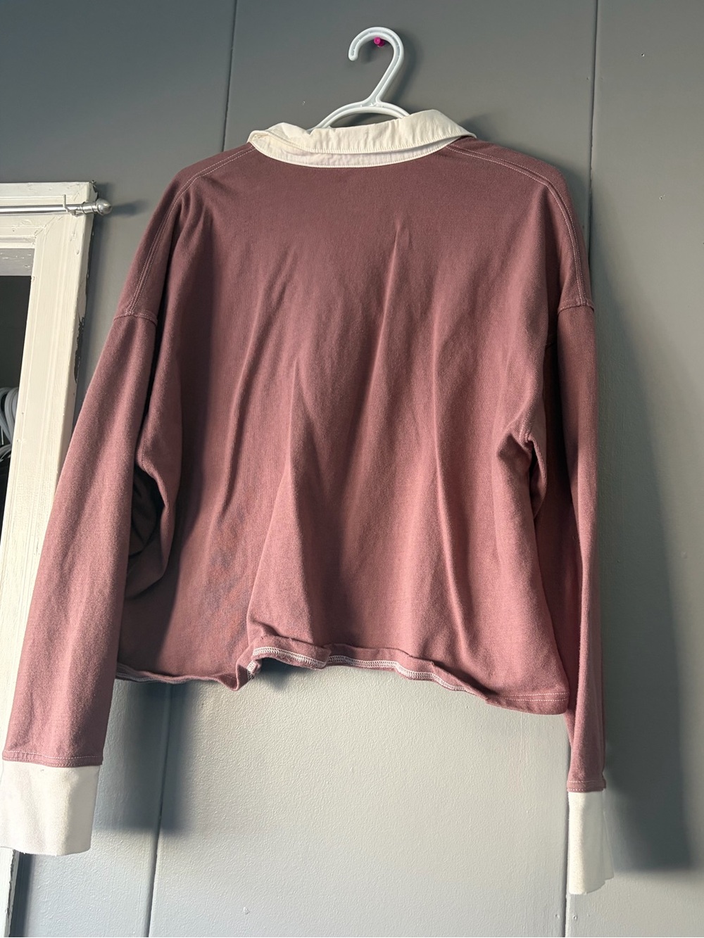 aerie Cropped Rugby Pullover in Dusty Rose with Cream Collar - Picture 2 of 3